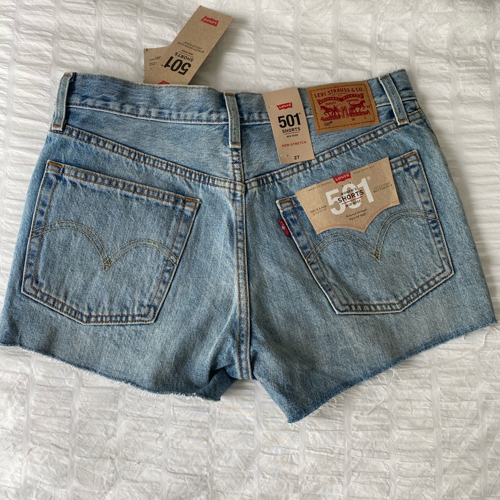 Levi’s 501 shorts - Picture 2 of 3
